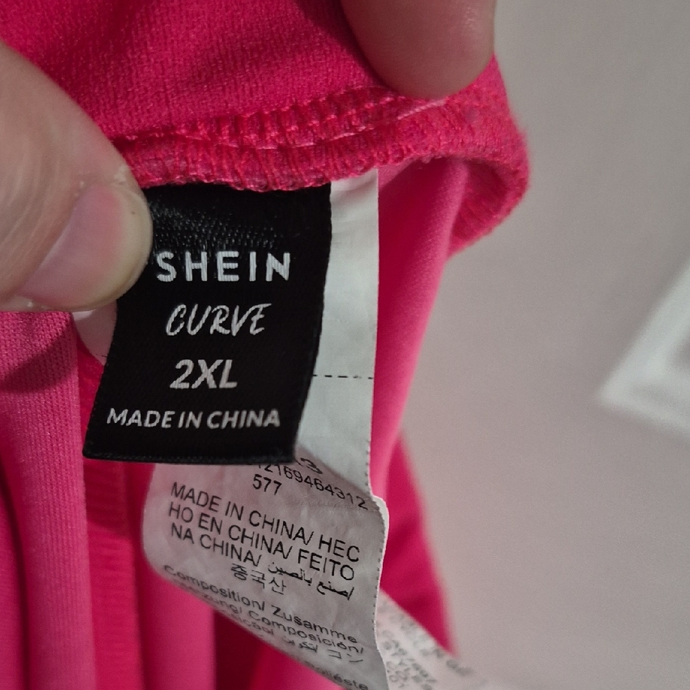 SHEIN Curve Hot Pink Top 2XL
